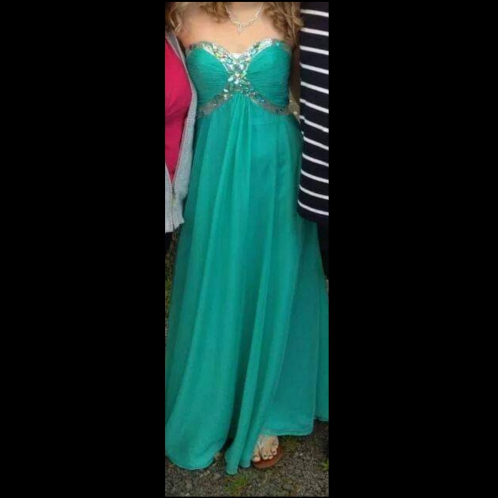 Prom dress